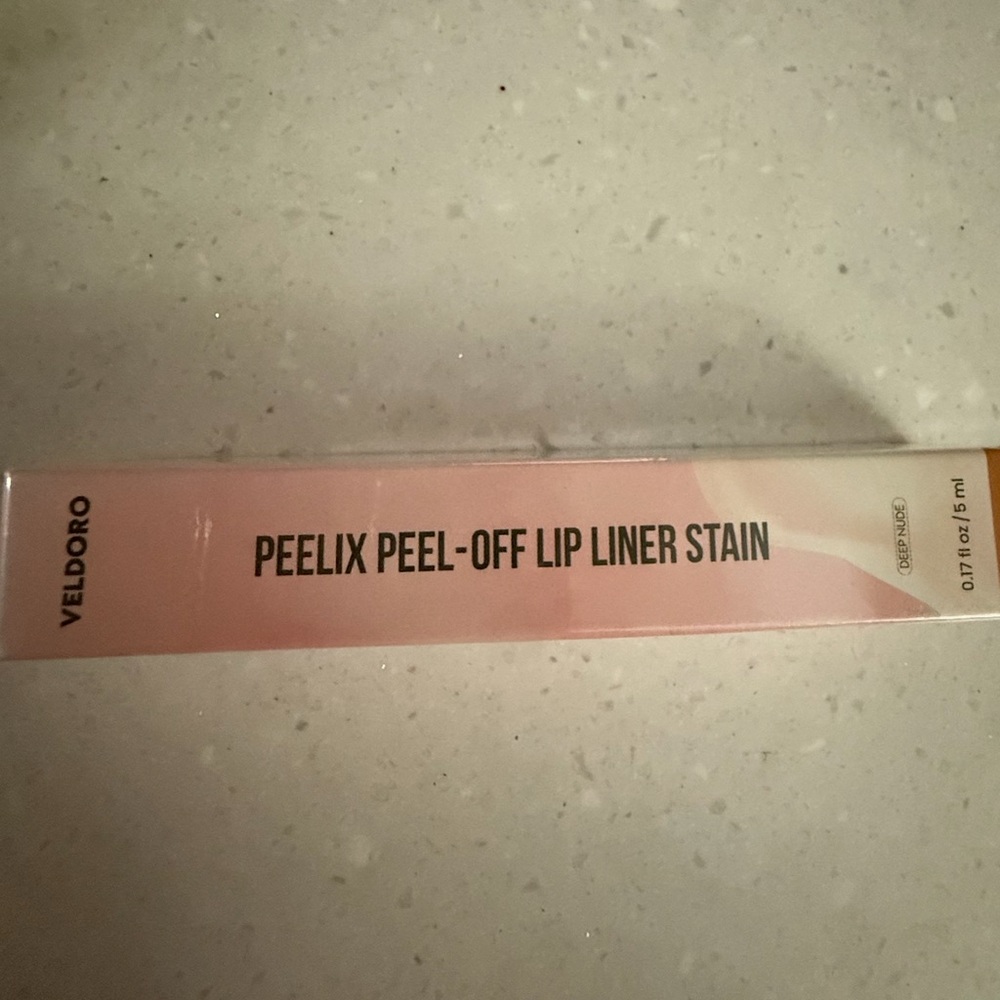 PEELX PEEL-OFF LIP LINER STAIN